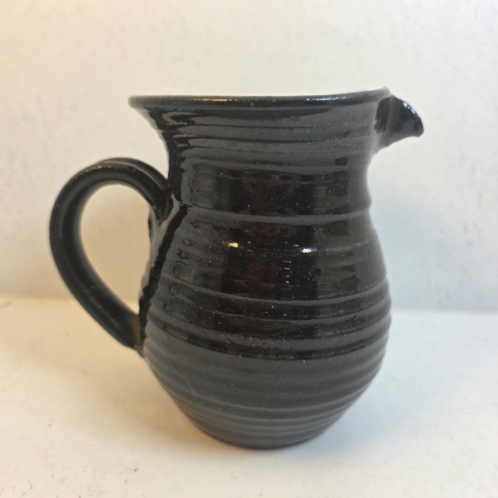 Vintage Studio‎ Pottery Black Glazed Stoneware Pitcher Ribbed Handcrafted Jug - Picture 3 of 10